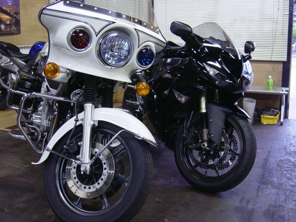 �m�`�q�h�@���P