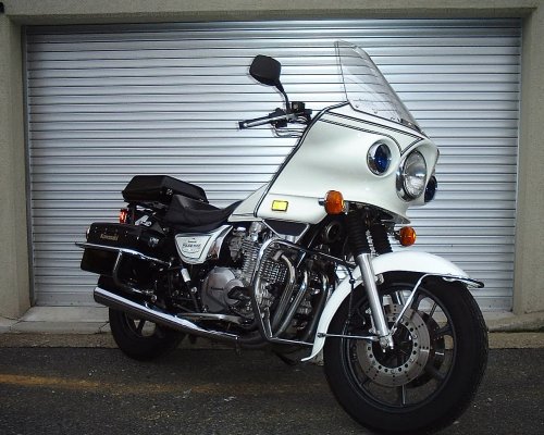 �r���������@���R