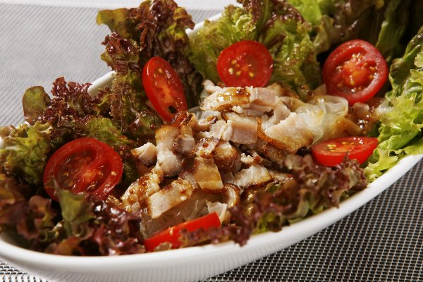 和メリカンダイナー神風　自家製ベーコンサラダ